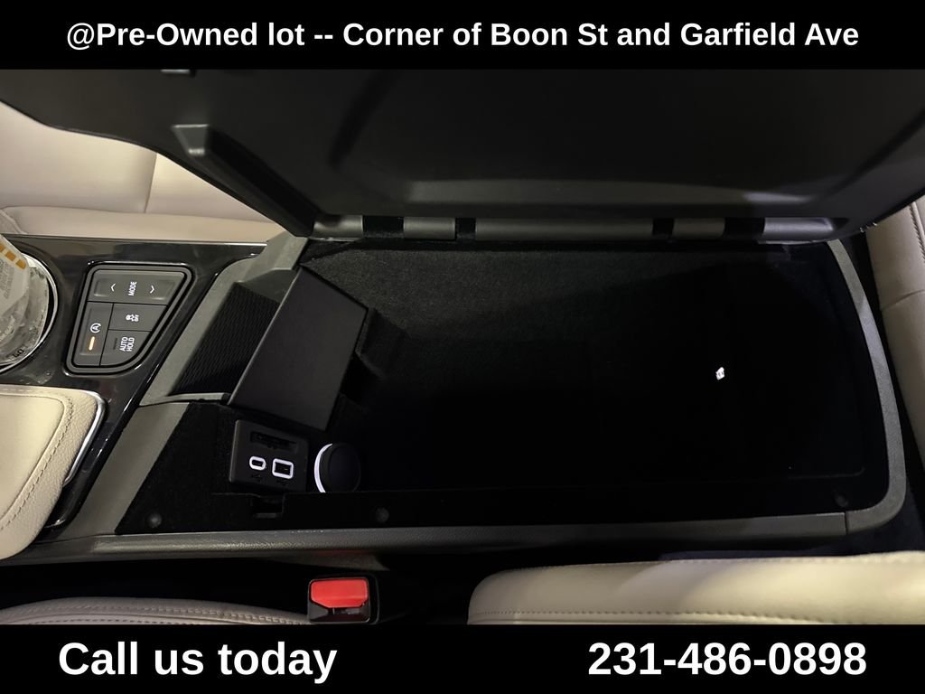 Used 2021 Blue Cadillac Luxury image 26