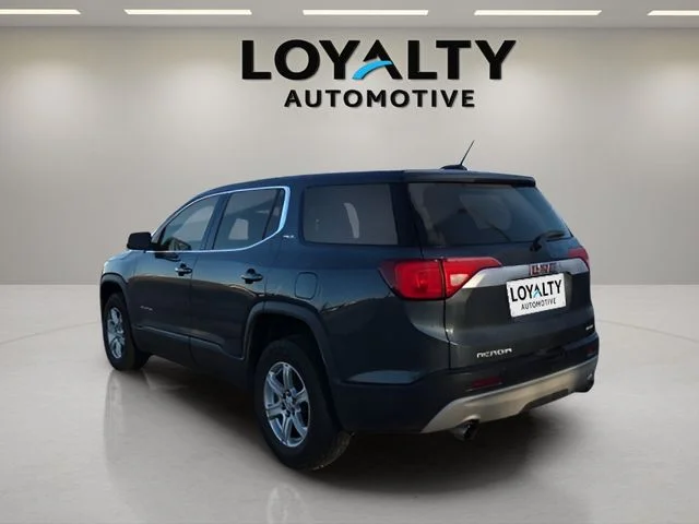 Used 2019 Blue GMC SLE-1 image 3