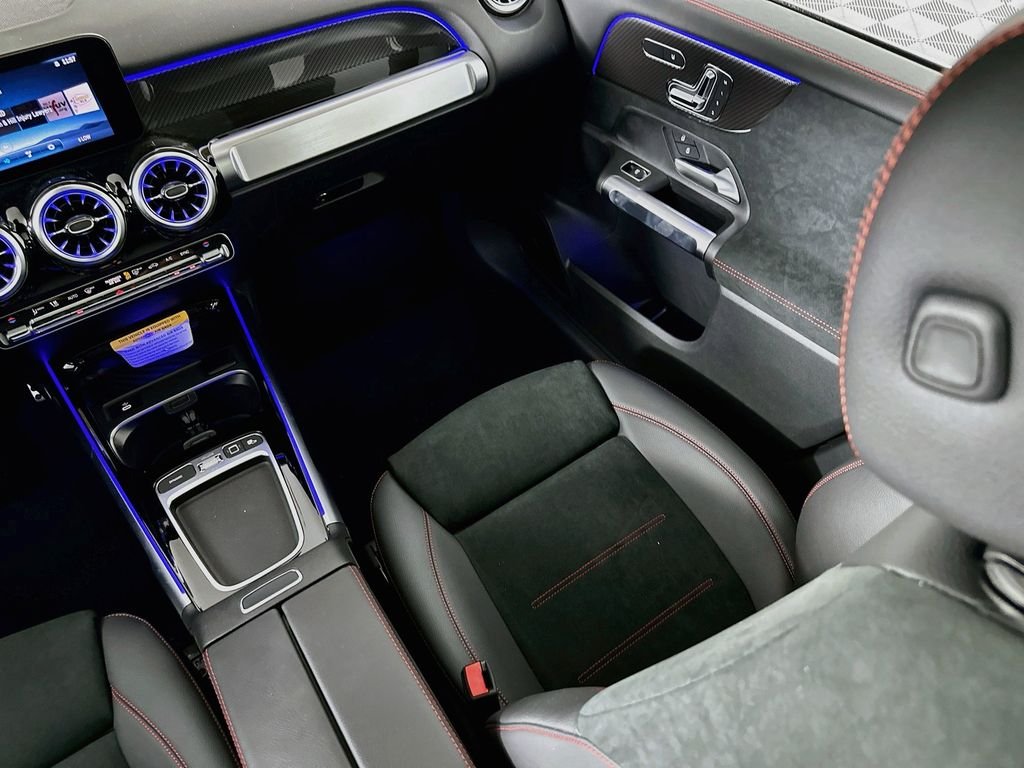 2026 Mercedes-Benz GLB AMG GLB 35 - Photo 24