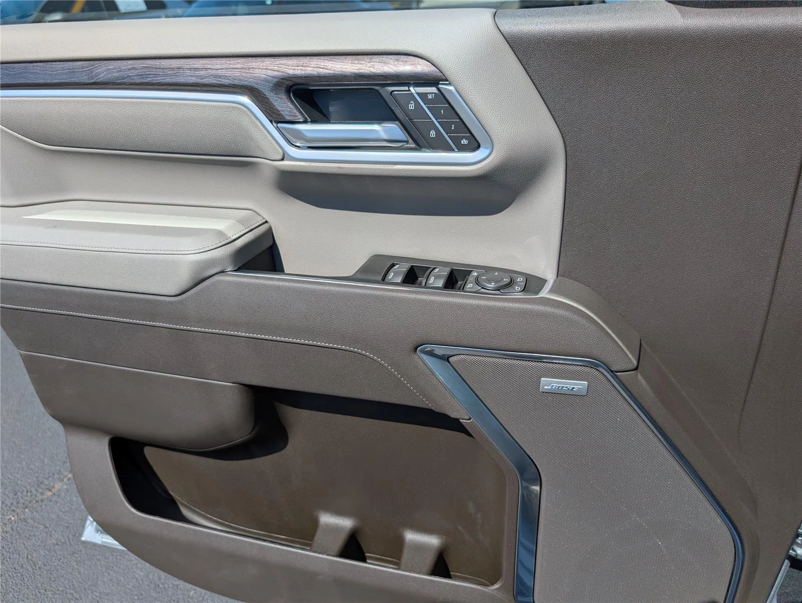 2026 Chevrolet Silverado 1500 LTZ - Photo 14