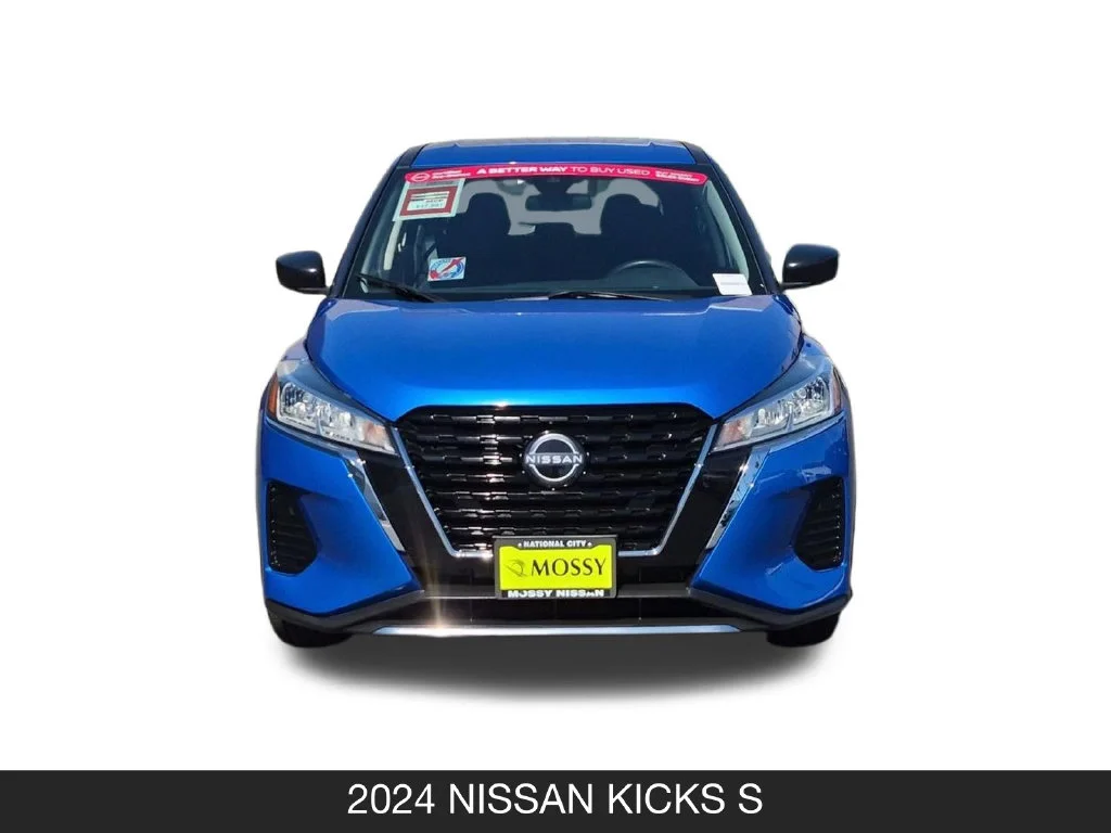 Used 2024 Blue Nissan S image 4