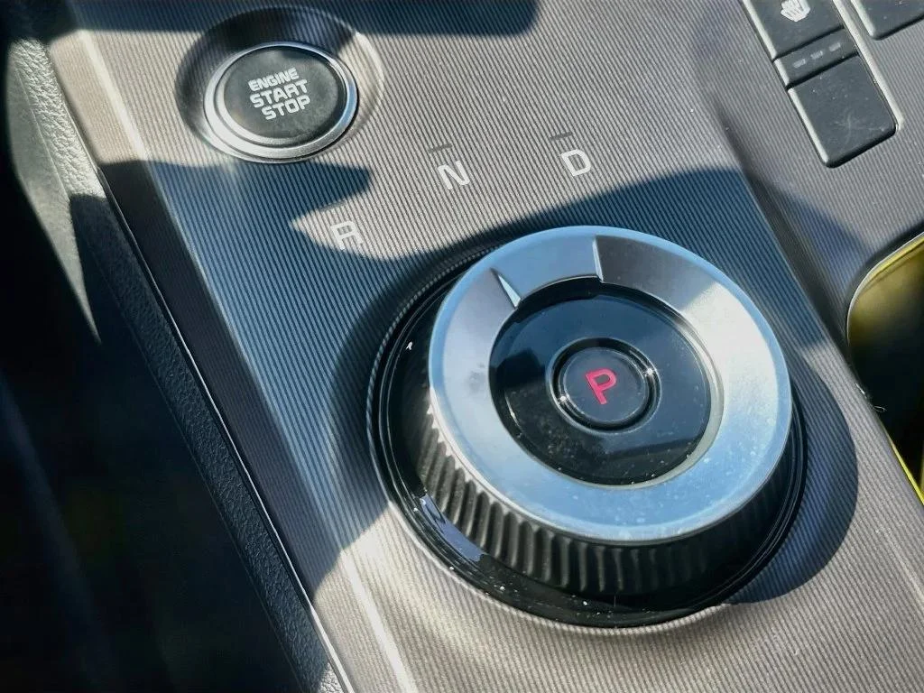 New 2027 Heritage Blue Kia EX image 16