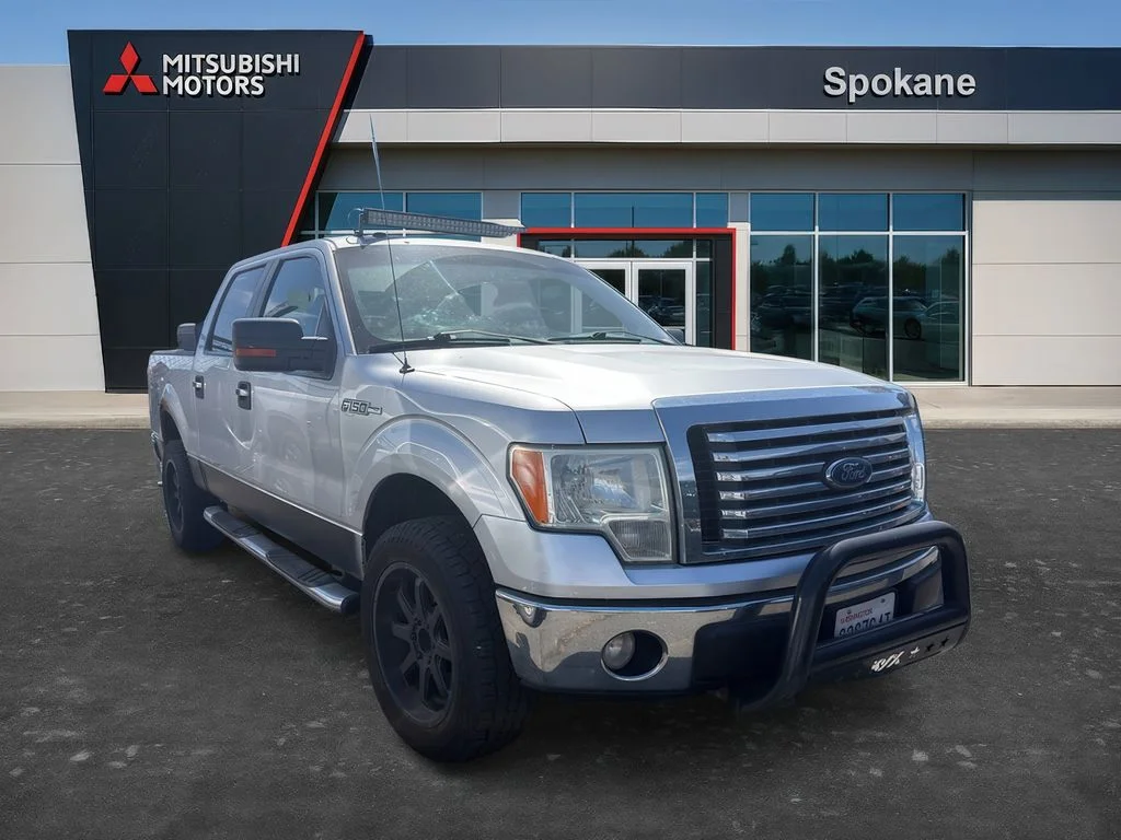 2010 Ford F-150 XLT 4x4 SuperCrew 145-in's photo