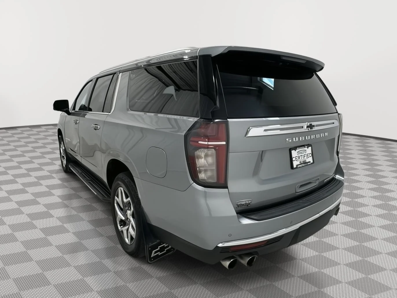 Used 2023 Sterling Gray Metallic Chevrolet Premier image 3