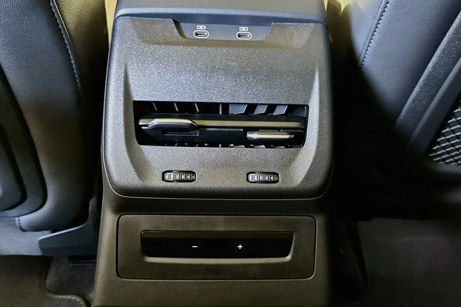 Used 2025 Chronos Grey Audi Premium Plus image 21