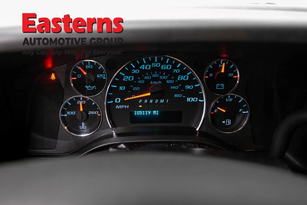 Used 2022 White GMC Work Van image 14