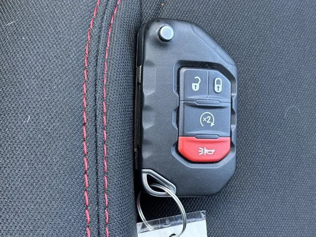 Used 2021 Gray Jeep Rubicon image 43