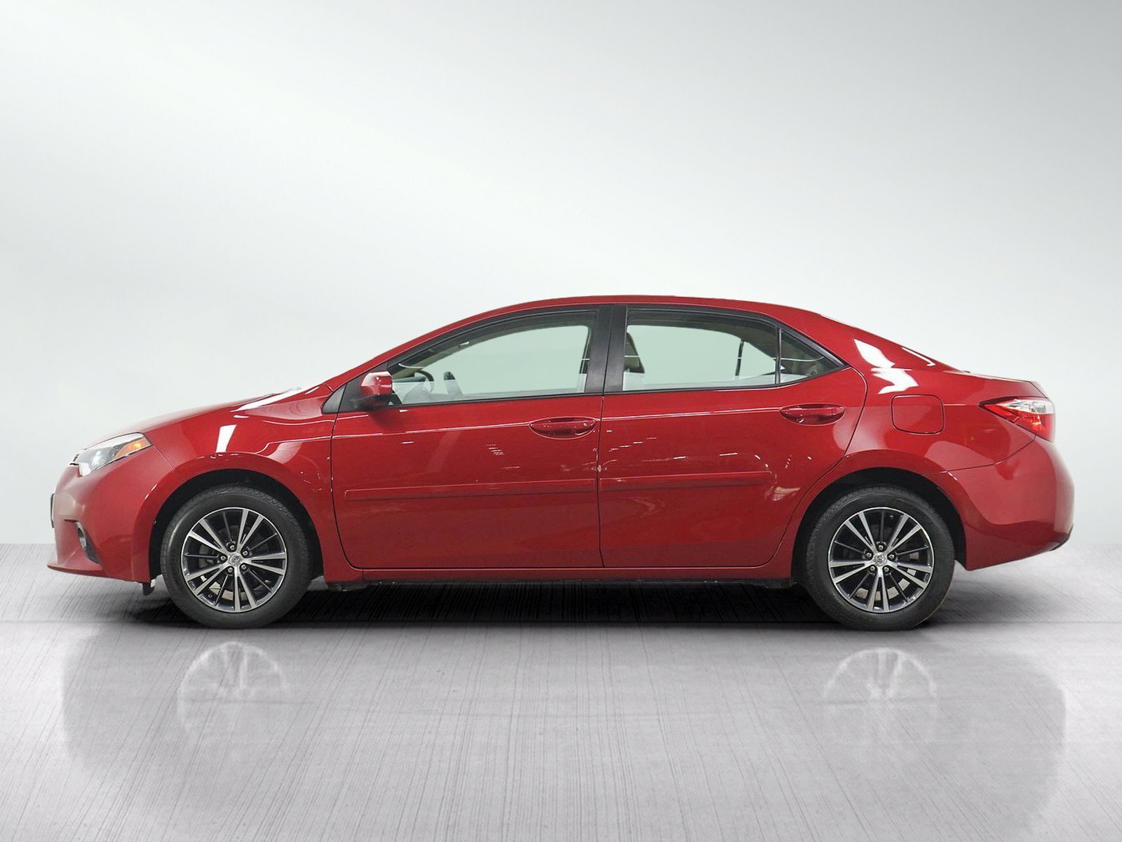 Used 2016 Toyota Corolla LE Plus with VIN 2T1BURHE4GC702663 for sale in Burnsville, Minnesota