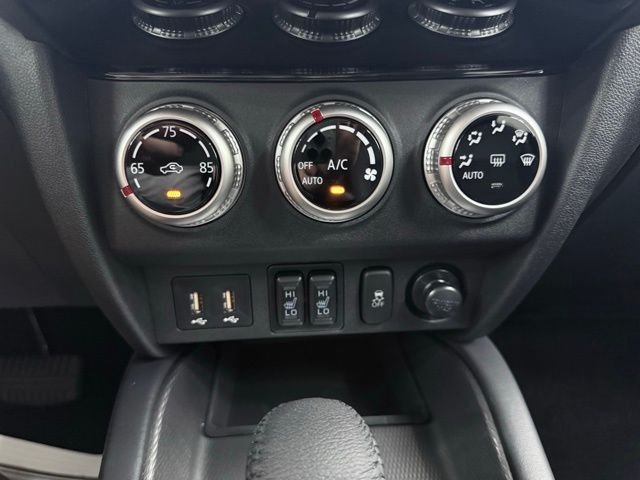 2025 Mitsubishi Outlander Sport SE - Photo 36