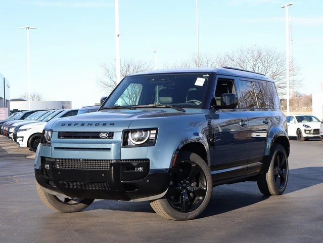 2026 Land Rover Defender 110 X-Dynamic SE