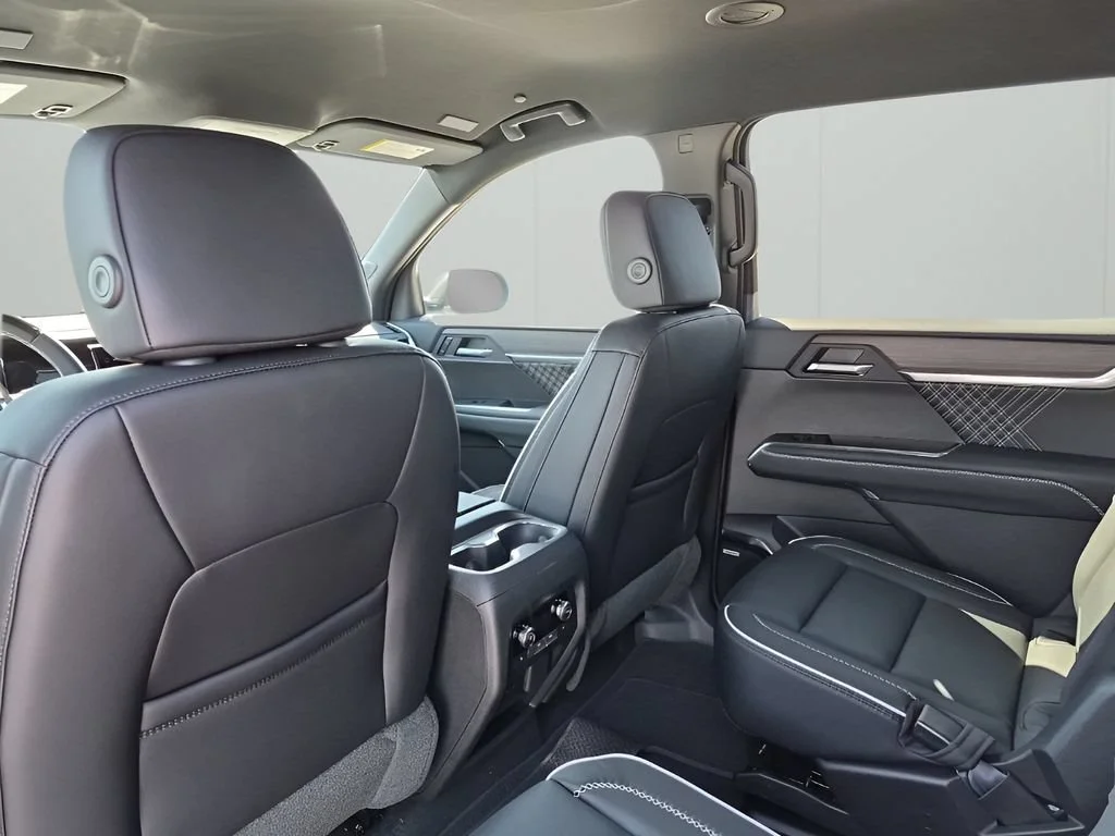 New 2026 Glacier White Tricoat GMC Denali image 20