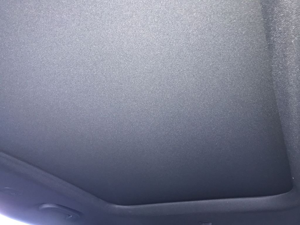New 2026 Bright White Clear-Coat Exterior Paint Jeep Limited image 22