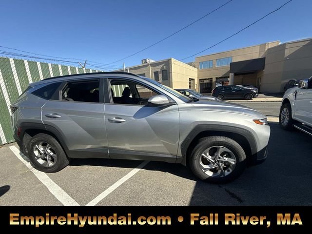 2022 Hyundai Tucson SEL photo 3