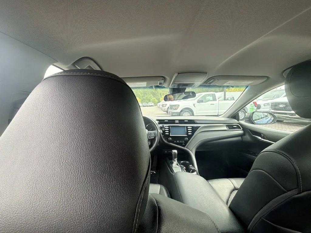 Used 2019 Blue Toyota SE image 12