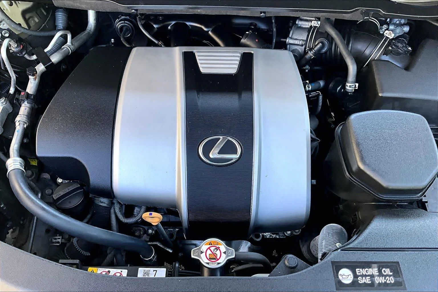 Used 2020 Atomic Silver Lexus  image 65