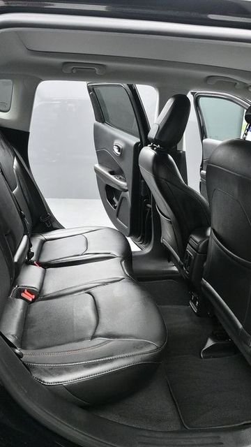 Used 2018 Black Jeep Limited image 15