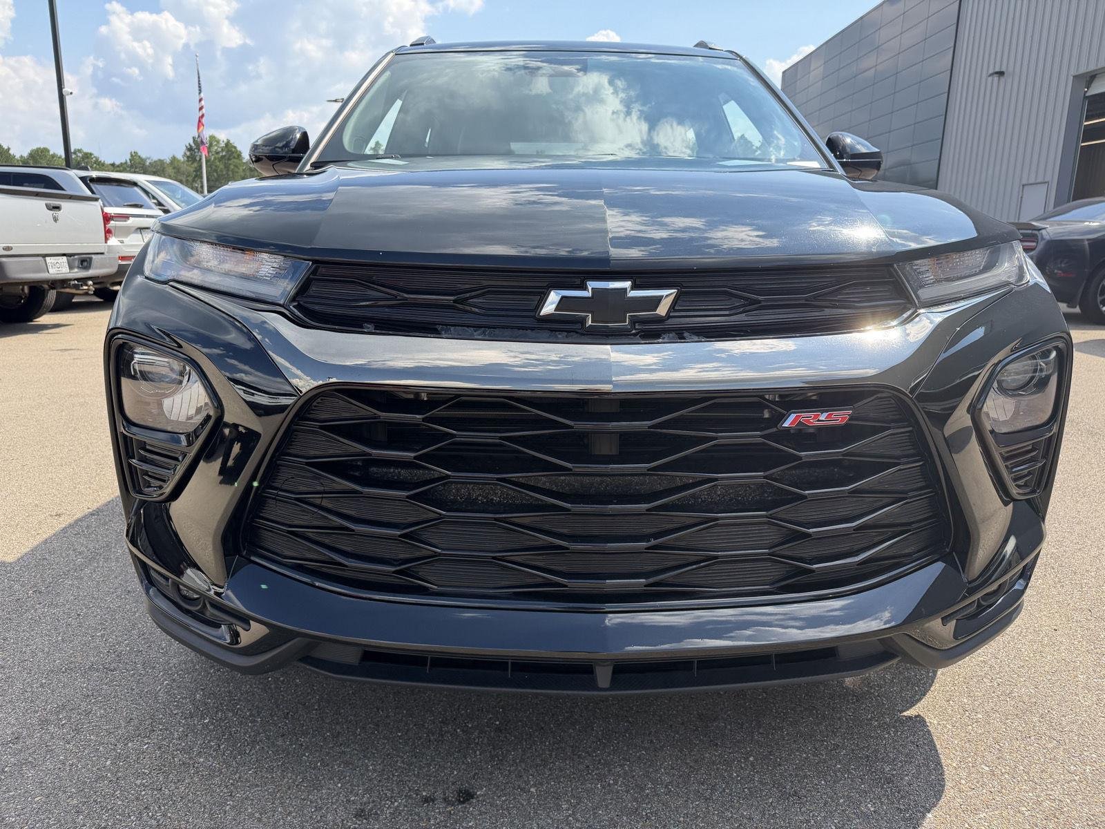Used 2023 Mosaic Black Metallic Chevrolet RS image 25