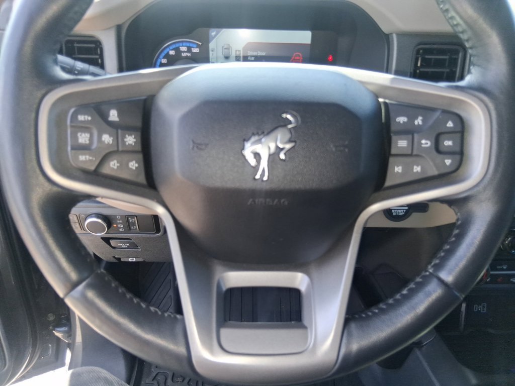 Used 2024 Gray Ford Wildtrak image 12