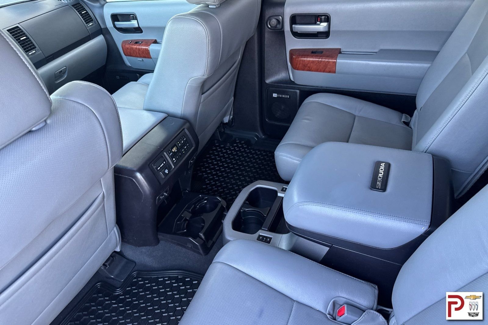 Used 2019 Silver Toyota Platinum image 13