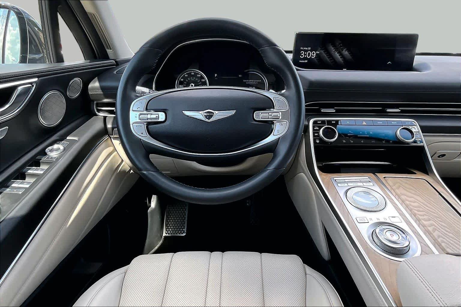 Used 2022 Himalayan Gray Genesis  image 6