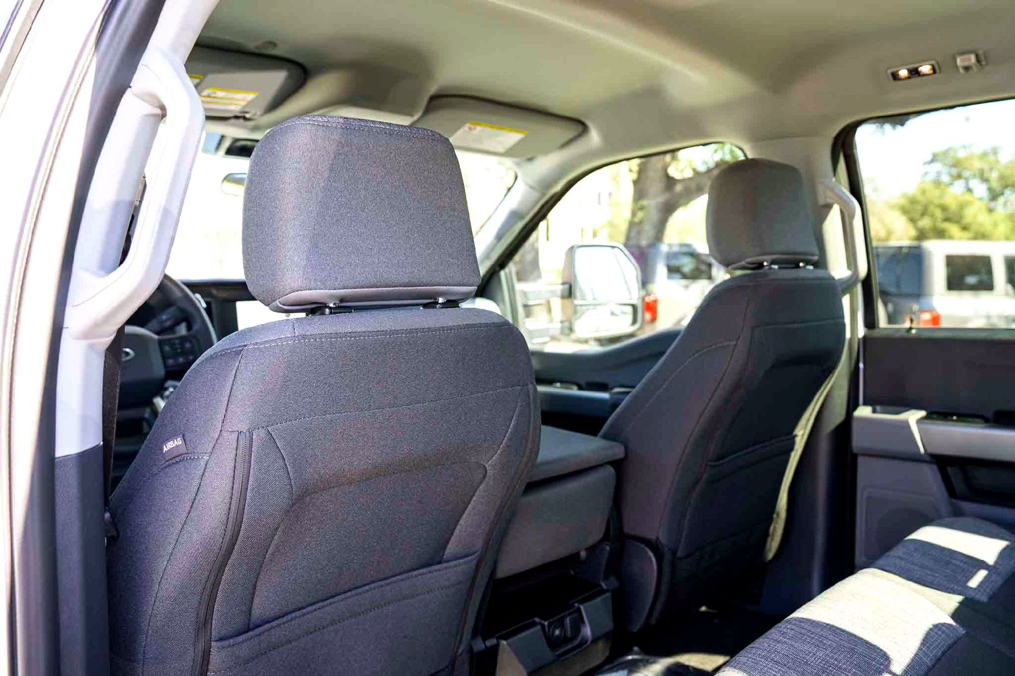 New 2026 Oxford White Ford XLT image 19