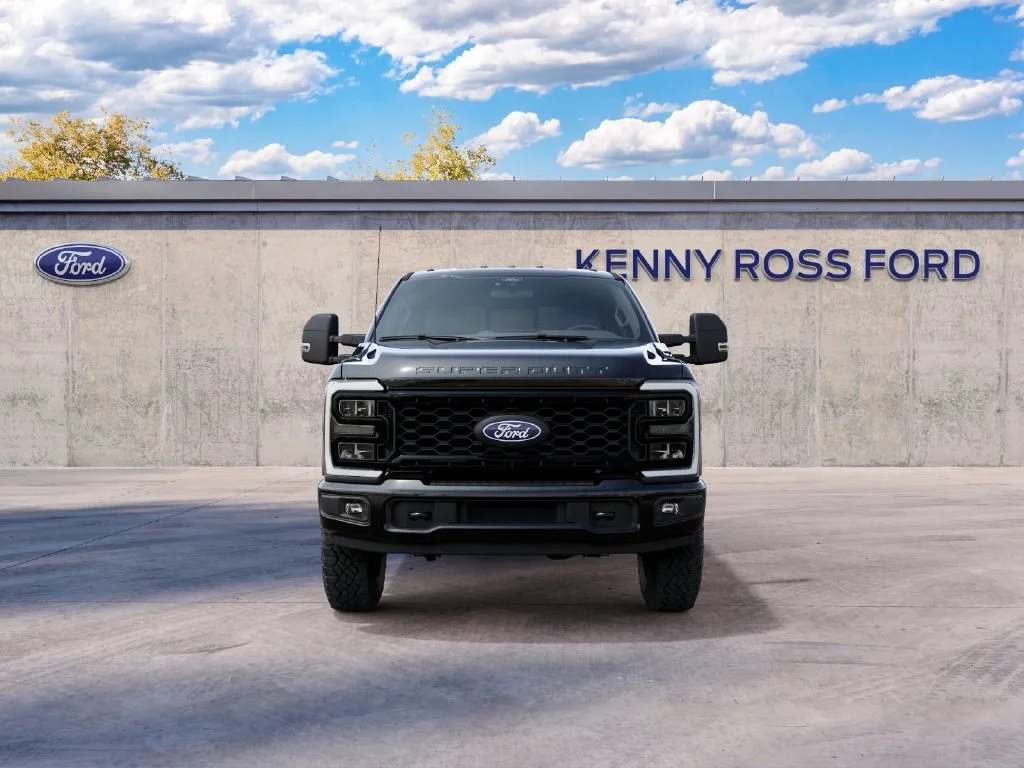 New 2027 Agate Black Metallic Ford F-250® XLT image 3