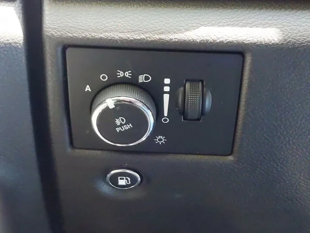 Used 2018 White Jeep Laredo E image 17