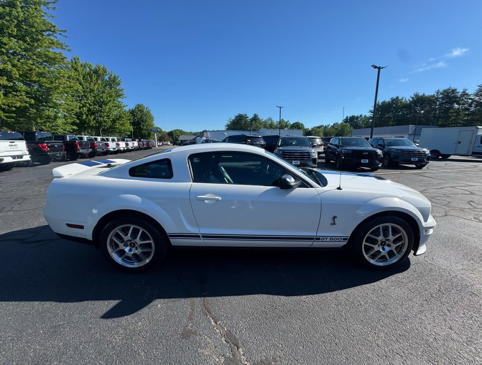 Used 2007 Performance White Ford Shelby GT500 image 7