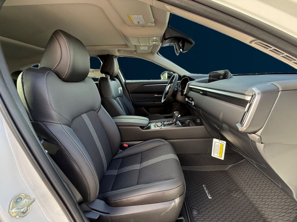 New 2026 Wind Chill Pearl Mazda 2.5 S Preferred AWD image 17