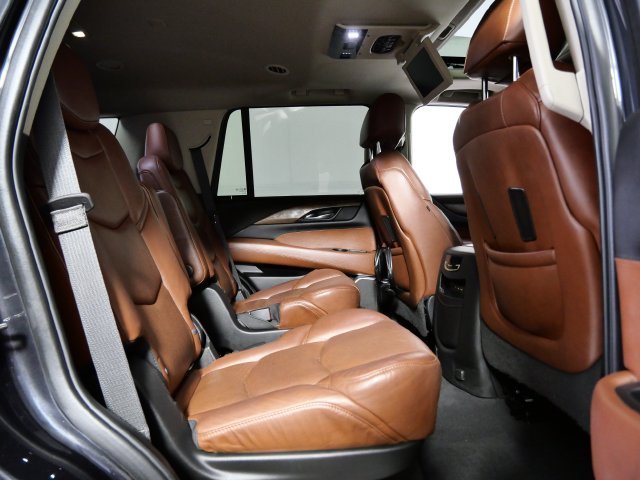 Certified Used 2019  Cadillac Premium Luxury image 13