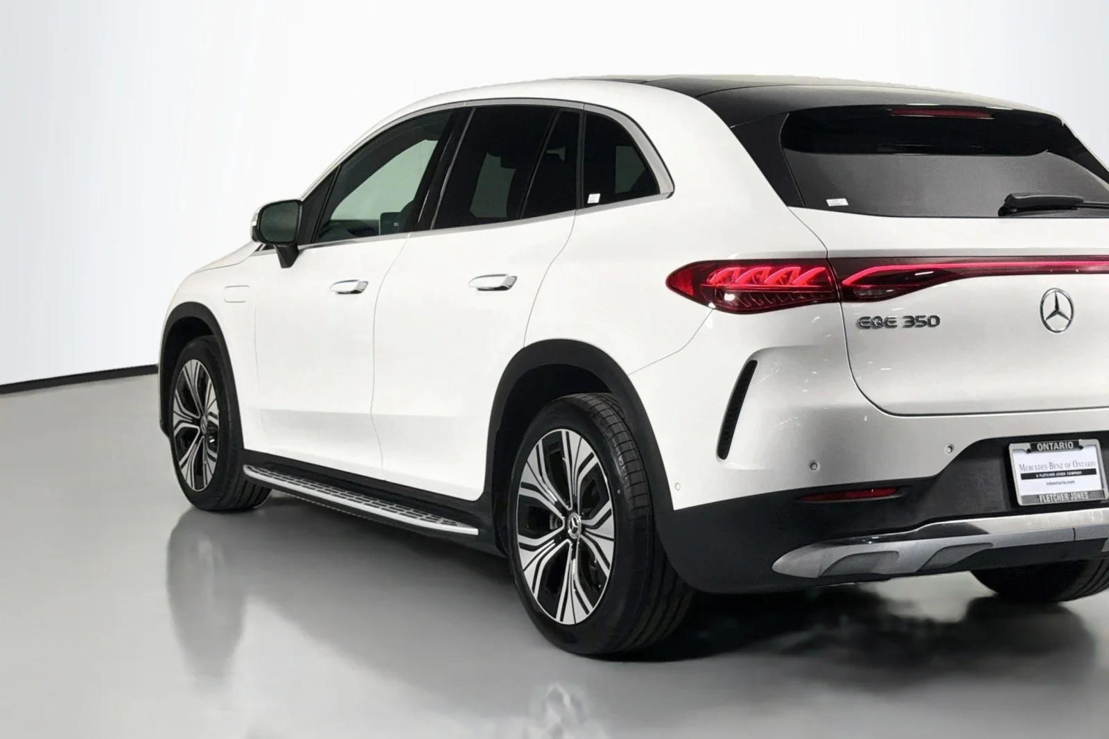 Certified Used 2024 Polar White Mercedes-Benz 350 image 15