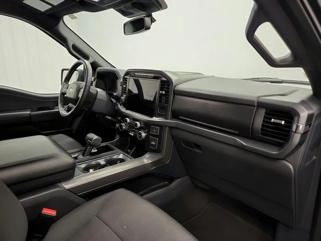 Used 2024 Black Ford XLT image 35