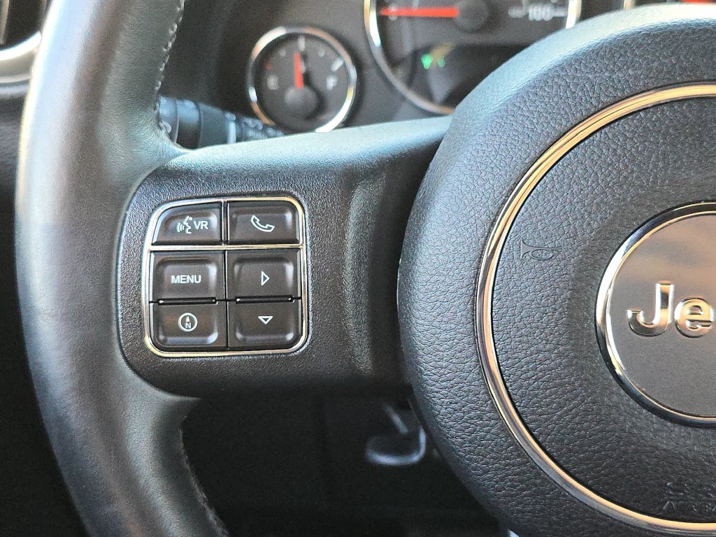 Used 2015 Black Jeep Unlimited Sahara image 23