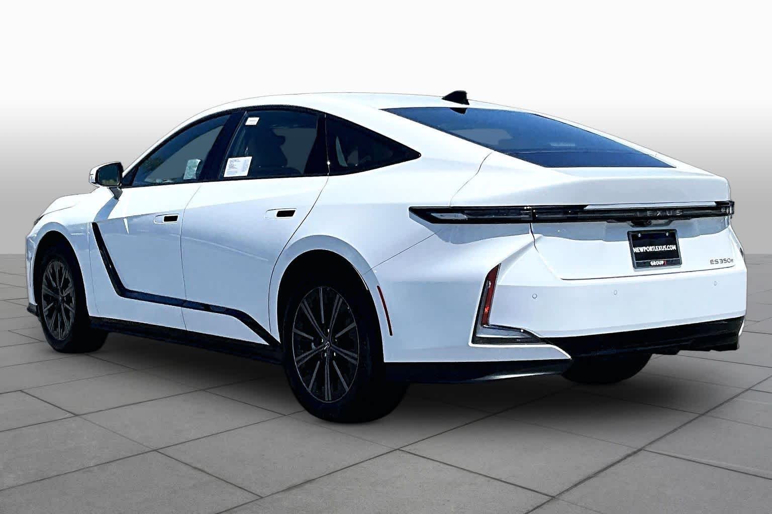 New 2026 Ultra White Lexus PREMIUM image 7