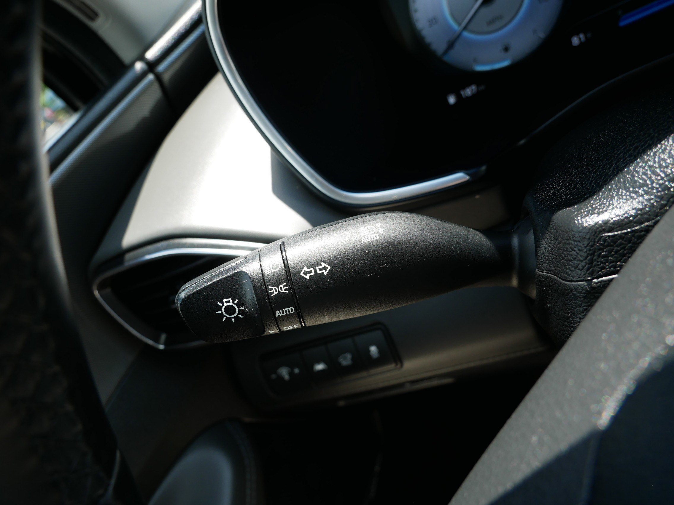 2023 Hyundai Santa Fe SEL - Photo 28
