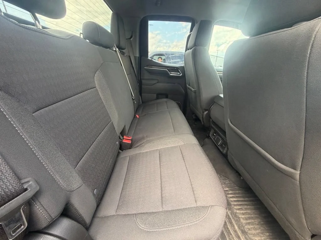 Used 2023 Onyx Black GMC Elevation image 38