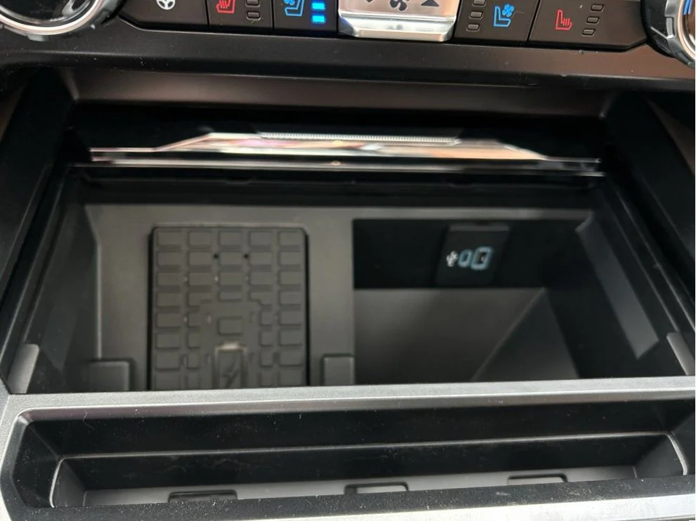 New 2026 Star White Metallic Tri-Coat Ford F-350® King Ranch® image 21