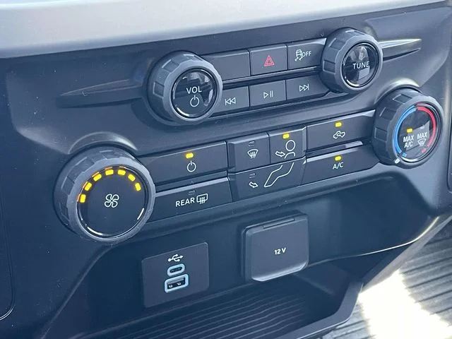 New 2026 Oxford White Ford XL image 24