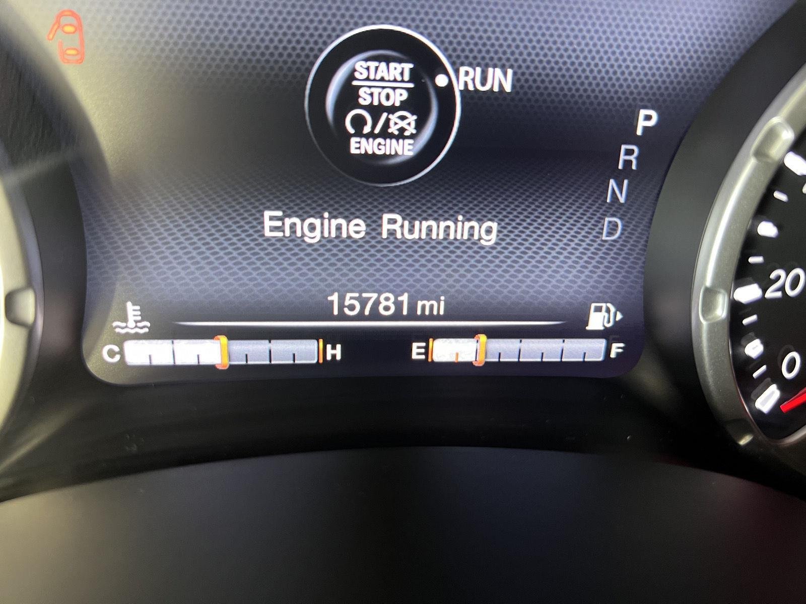 Used 2022 Black Clearcoat Jeep Altitude image 18