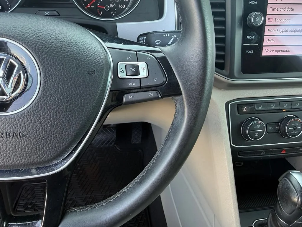 Used 2019  Volkswagen 3.6L V6 SE image 16