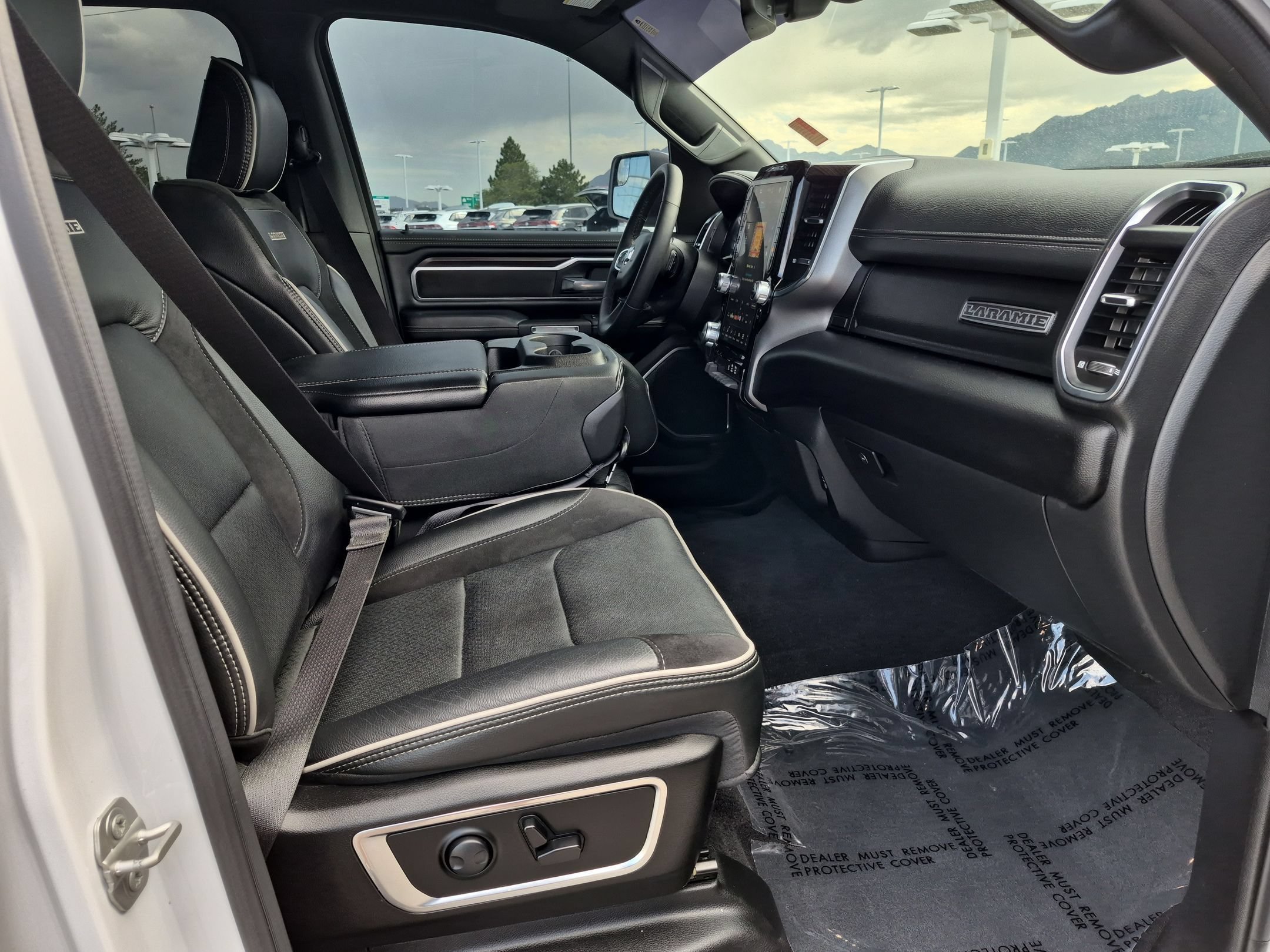 Used 2025 Bright White Clearcoat Ram Laramie image 31