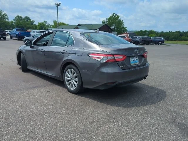 Used 2019  Toyota LE image 12