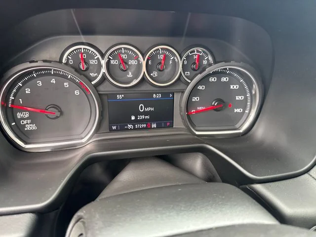 Used 2021 White Chevrolet Z71 image 18