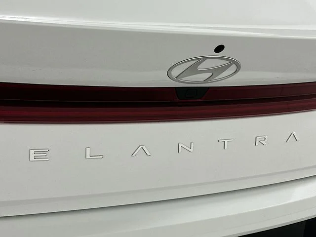 New 2026 Hyundai ELANTRA Limited