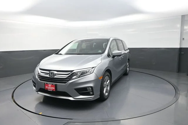 Used 2019 Silver Honda EX-L image 36