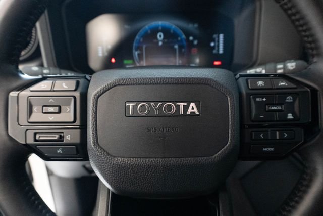 Used 2025 White Toyota 1958 image 27