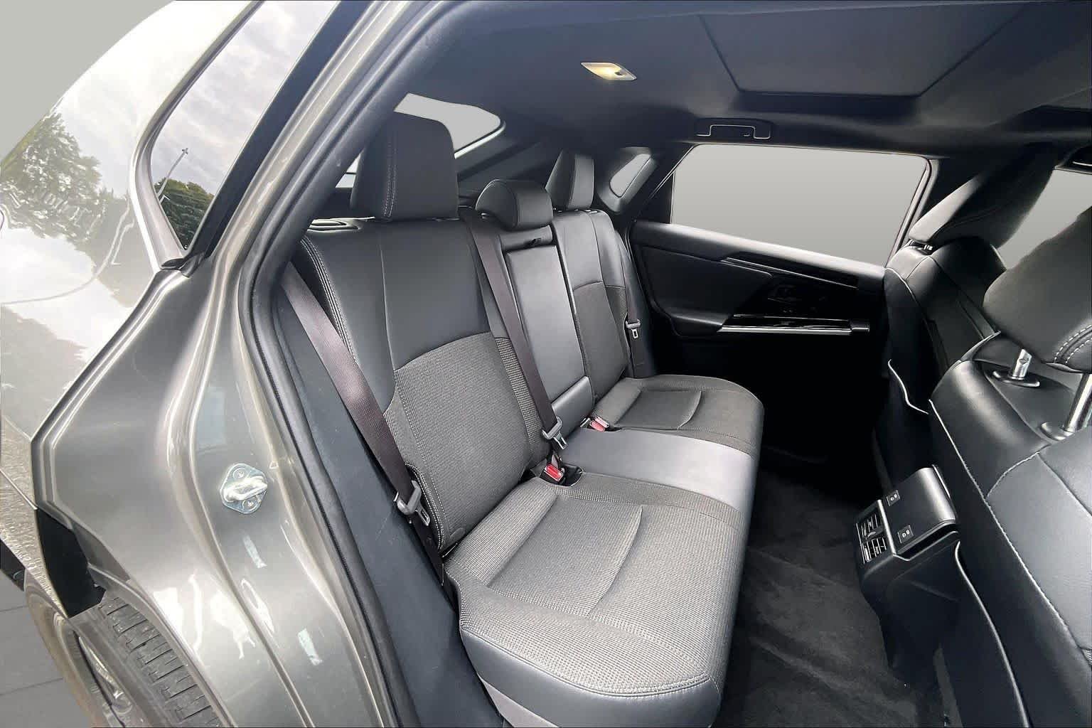 Used 2023 Heavy Metal Toyota XLE image 20