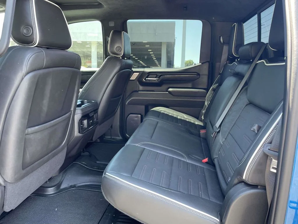 Used 2023 Blue GMC AT4X image 20
