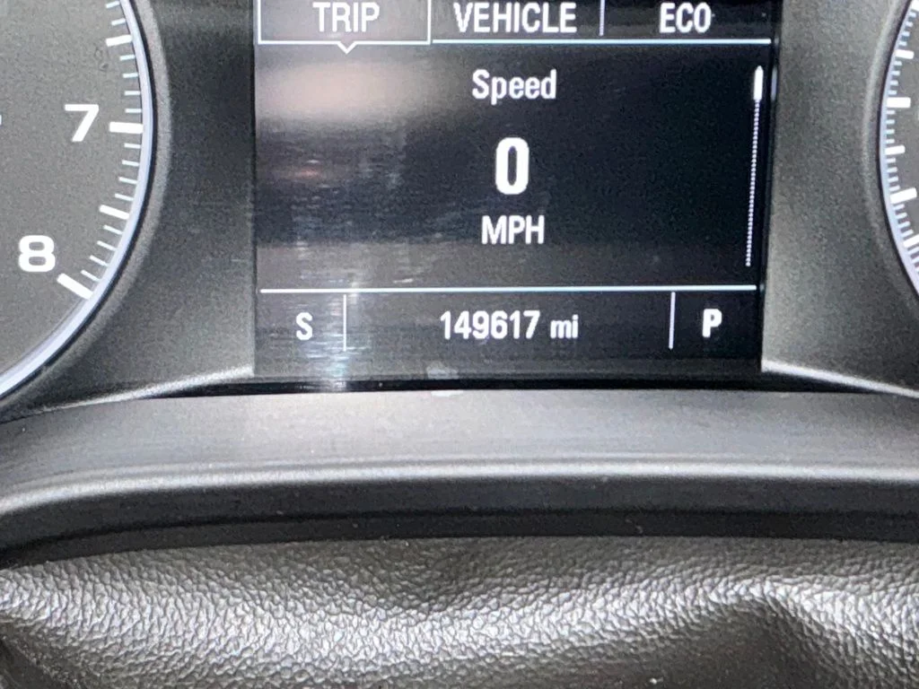 Used 2018 Blue GMC SLE-2 image 21