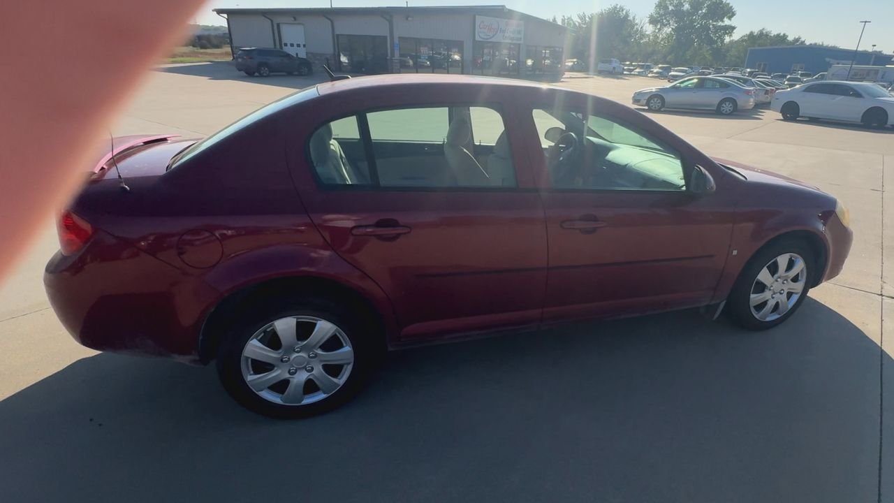 2008 Chevrolet Cobalt photo 3
